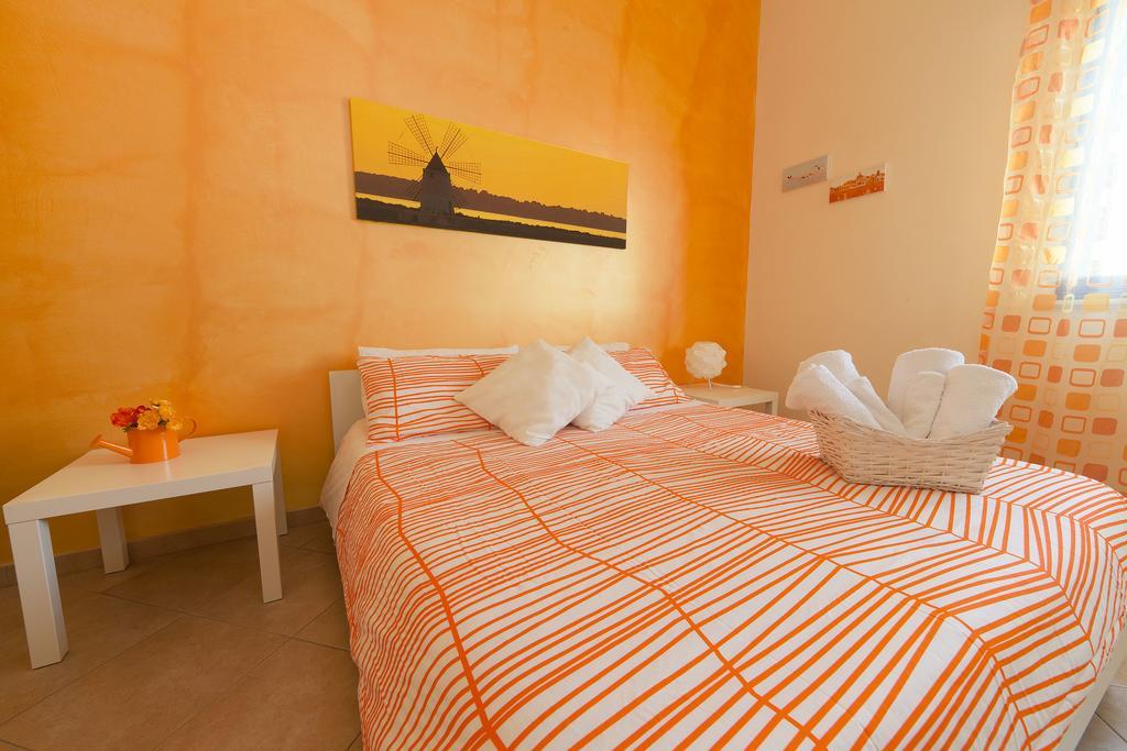 Rilievo Bianco Sale Trapani Bed & Breakfast エクステリア 写真