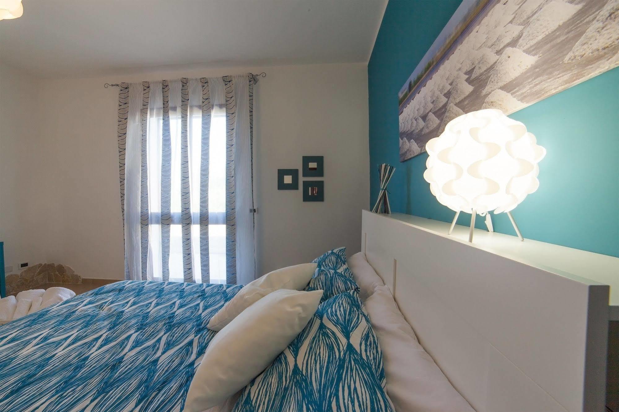 Rilievo Bianco Sale Trapani Bed & Breakfast エクステリア 写真